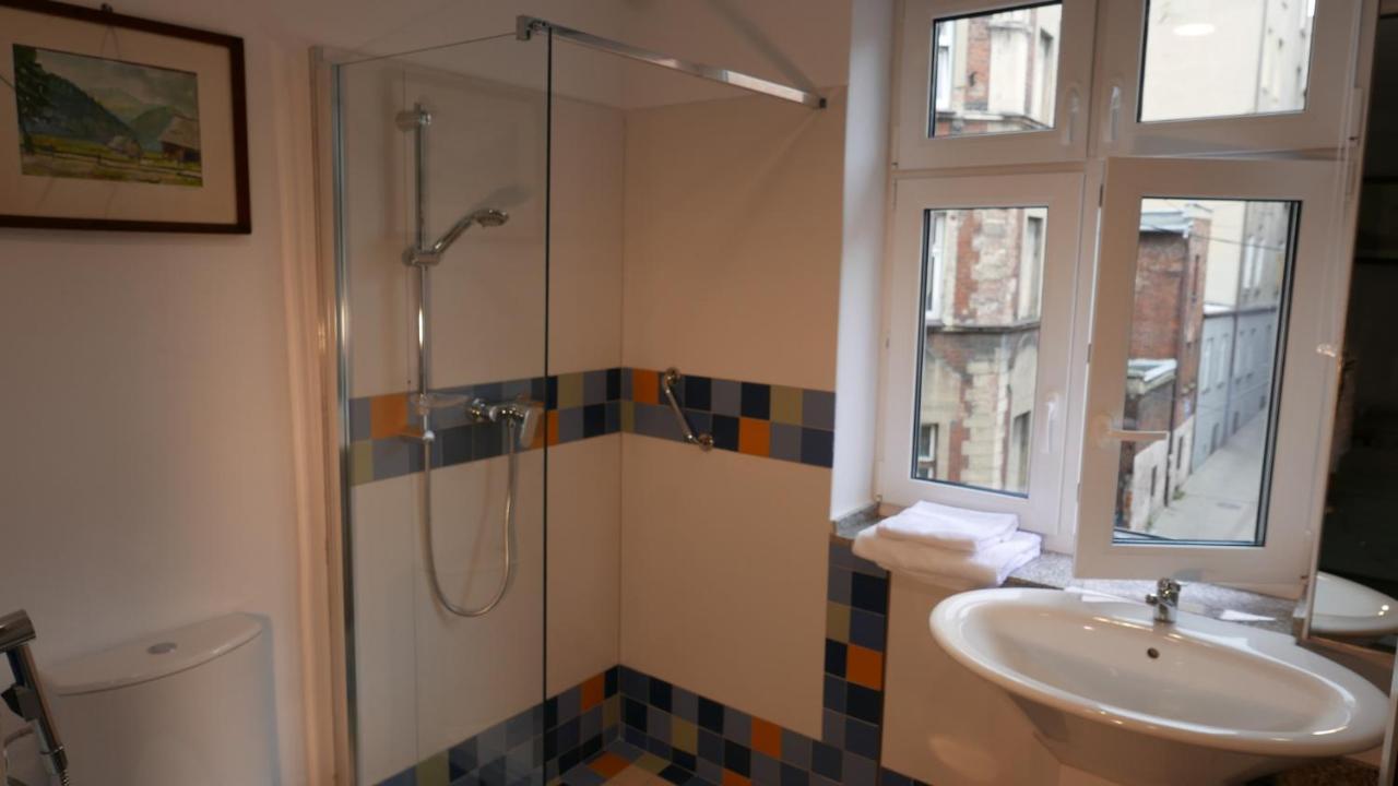 Rooms Бытом Экстерьер фото